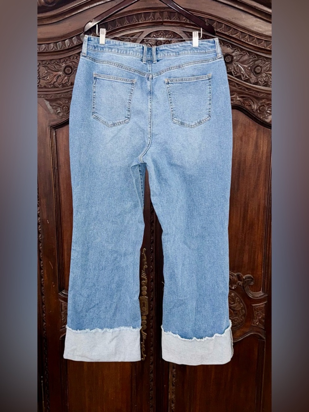 NWT Fashion Nova Light Wash All The While Cuffed Wide Leg Jeans! Sz 16 PLUS! - Picture 8 of 8